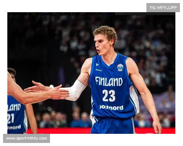 爵士不敌太阳，马尔卡宁空砍33分难救主